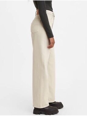 Levi’s high loose Jeans in light gray/off white *TAILORED*